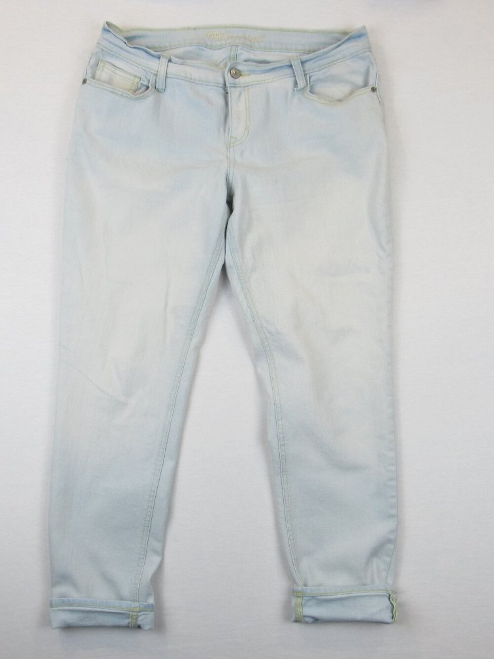 Old Navy The Boyfriend Women's Jean Size 10 Reg Light Wash Stretch Pant